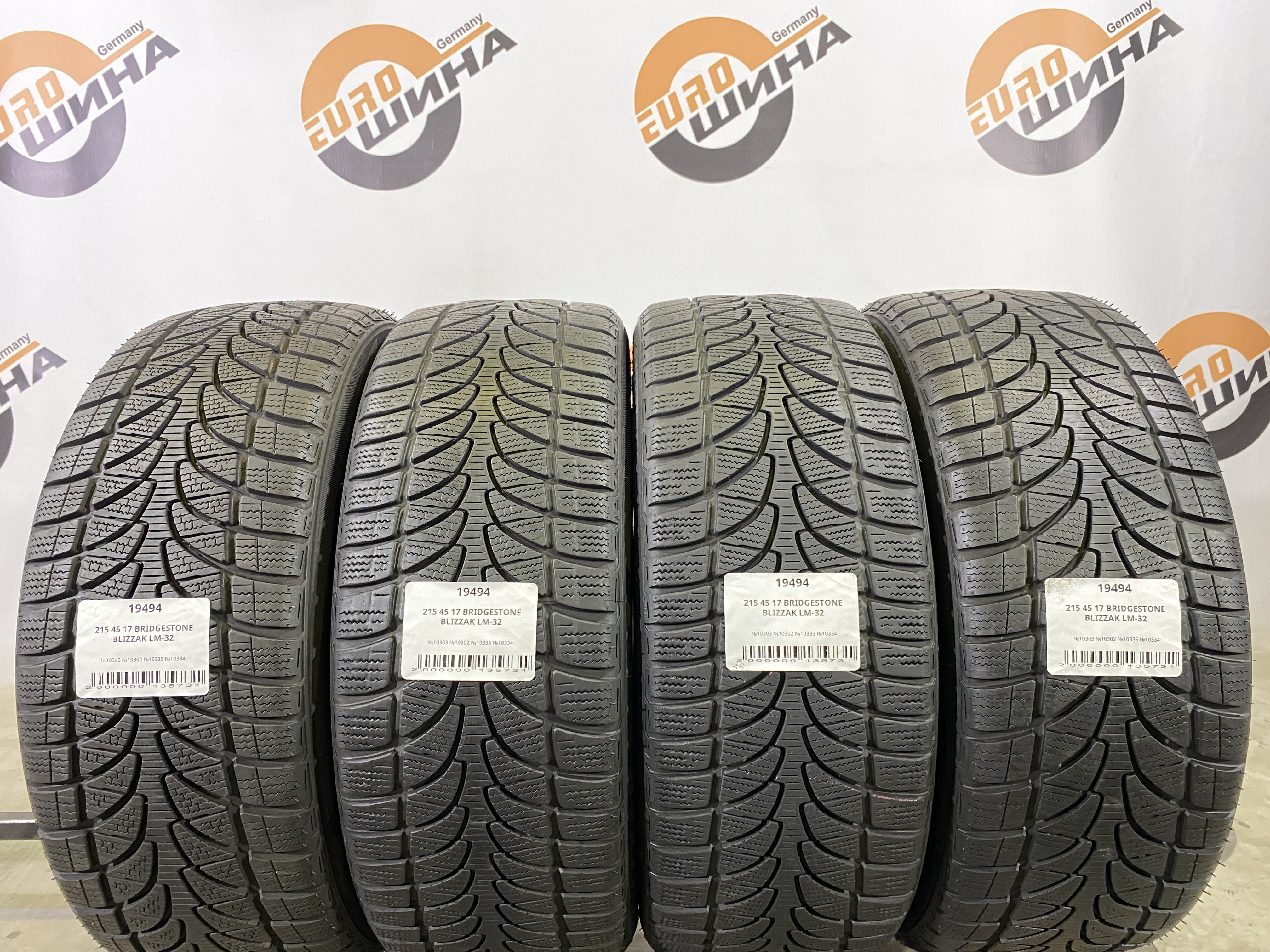 215 45 17 BRIDGESTONE BLIZZAK LM-32