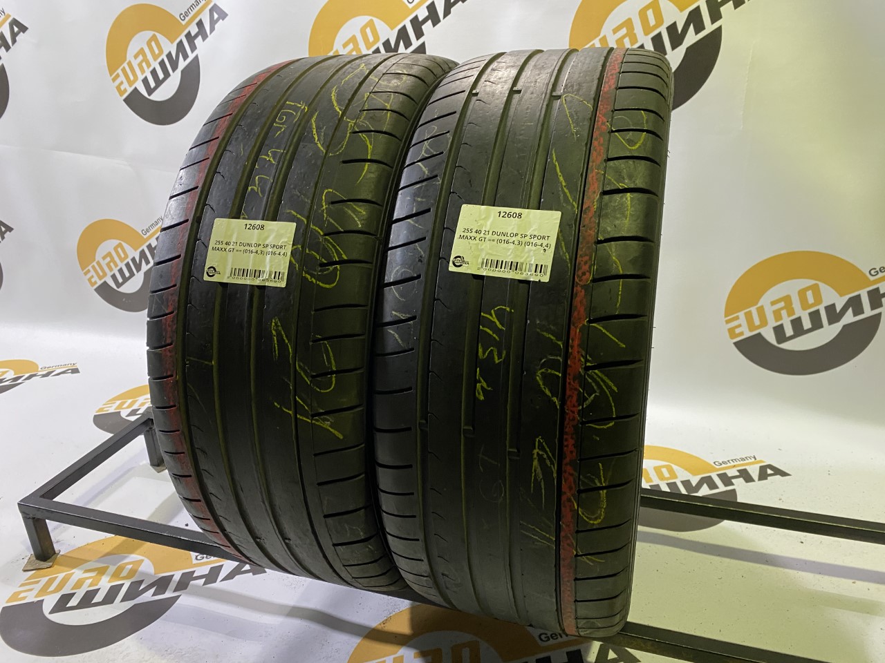 255 40 21 DUNLOP SP SPORT MAXX GT