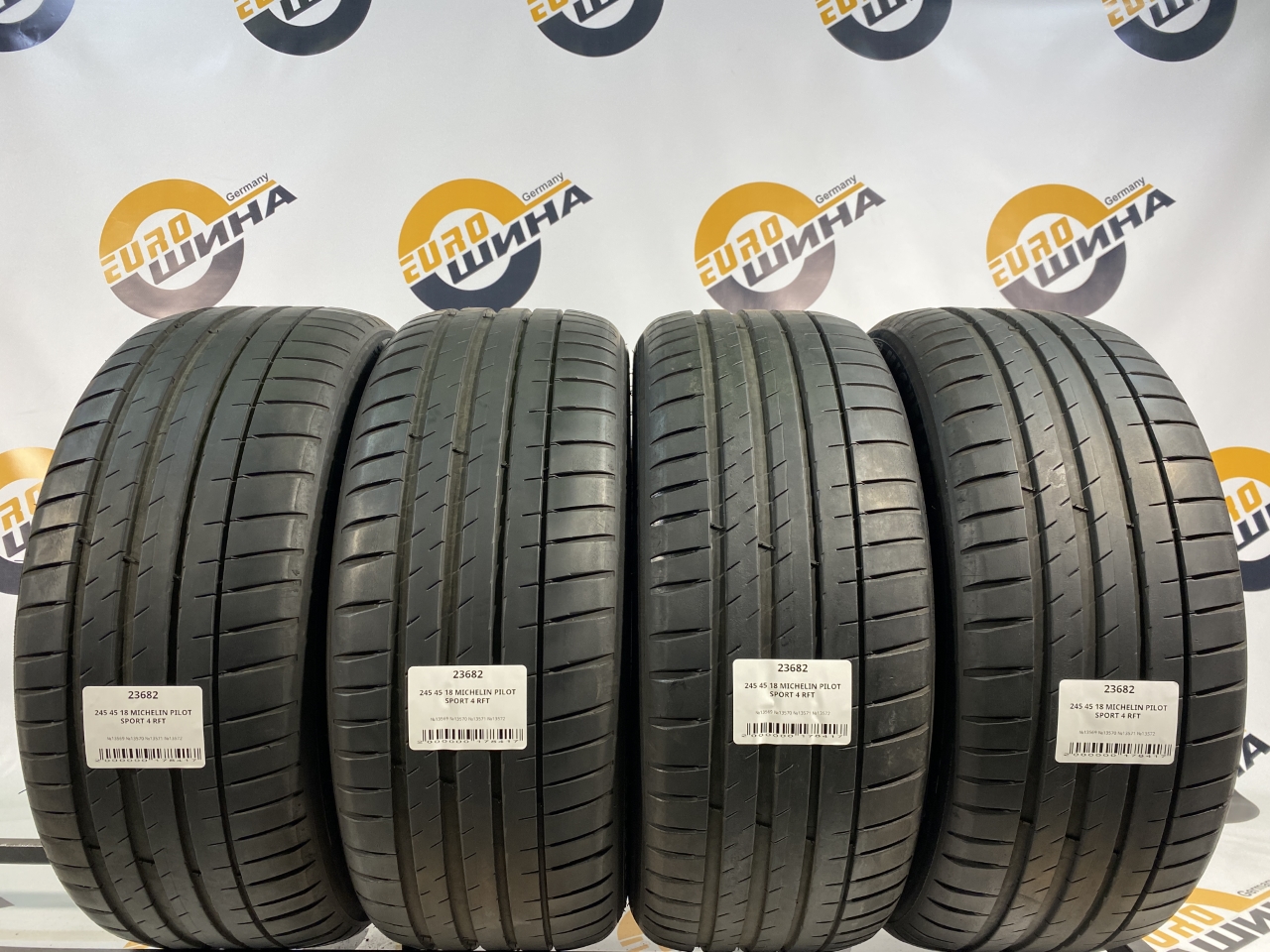 245 45 18 MICHELIN PILOT SPORT 4 RFT
