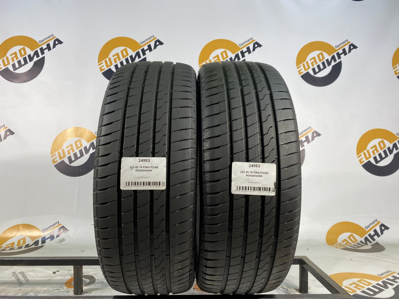 225 45 19 FIRESTONE ROADHAWK