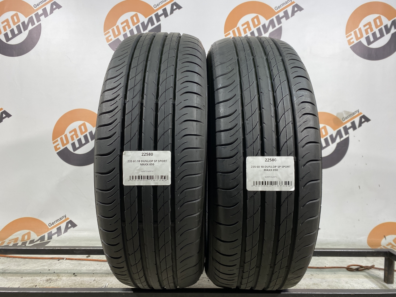 235 60 18 DUNLOP SP SPORT MAXX 050