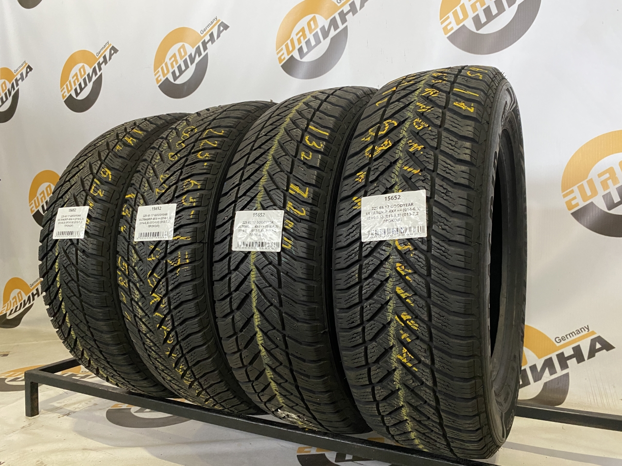 225 65 17 GOODYEAR ULTRAGRIP SUV+