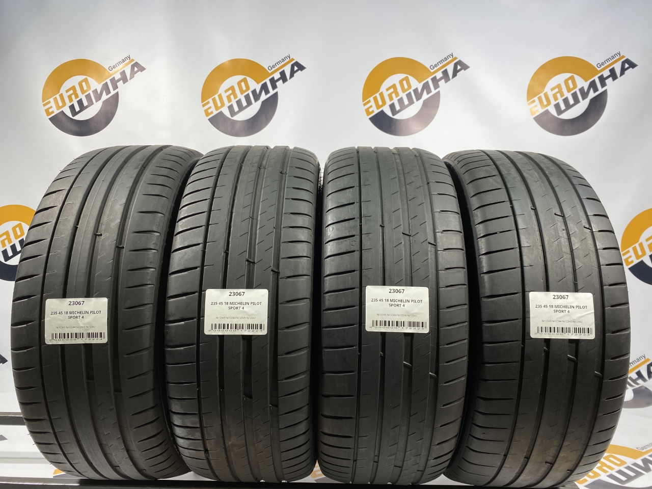 235 45 18 MICHELIN PILOT SPORT 4