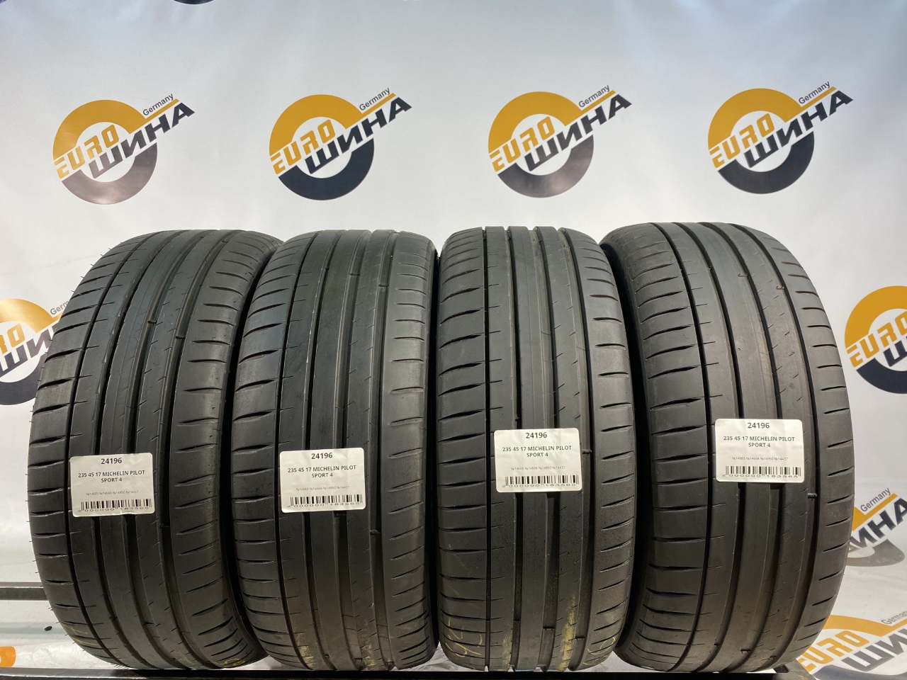 235 45 17 MICHELIN PILOT SPORT 4