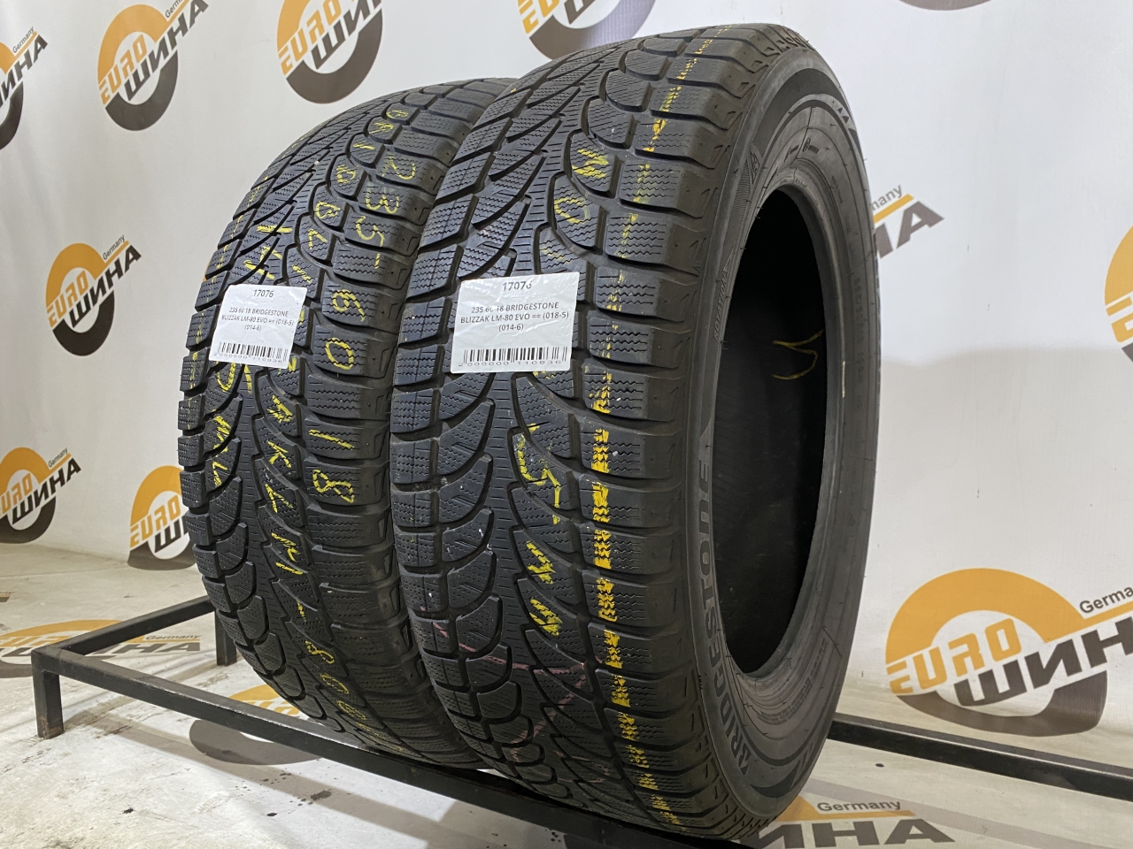 235 60 18 BRIDGESTONE BLIZZAK LM-80 EVO