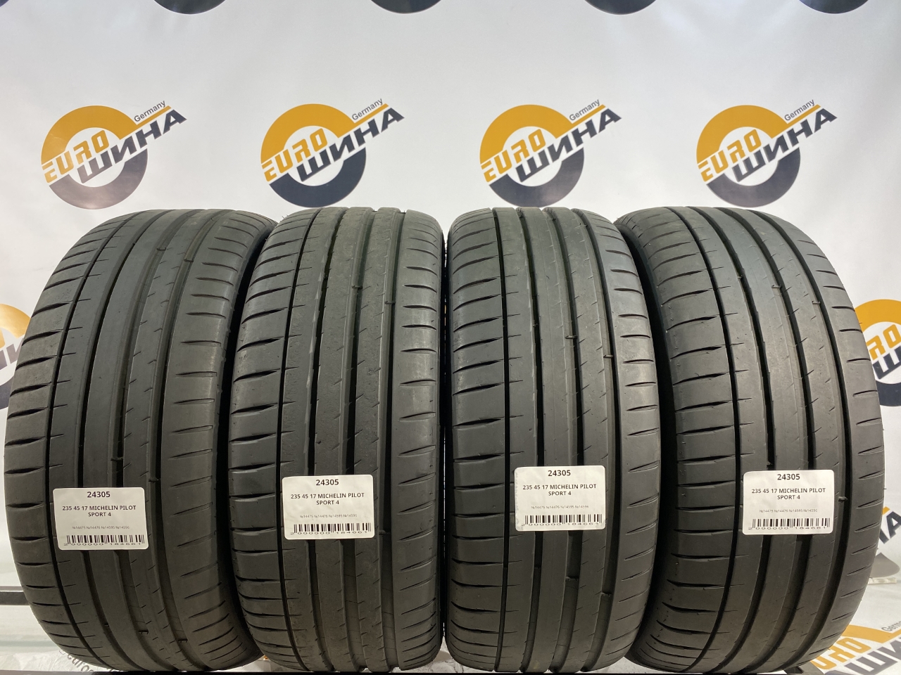 235 45 17 MICHELIN PILOT SPORT 4