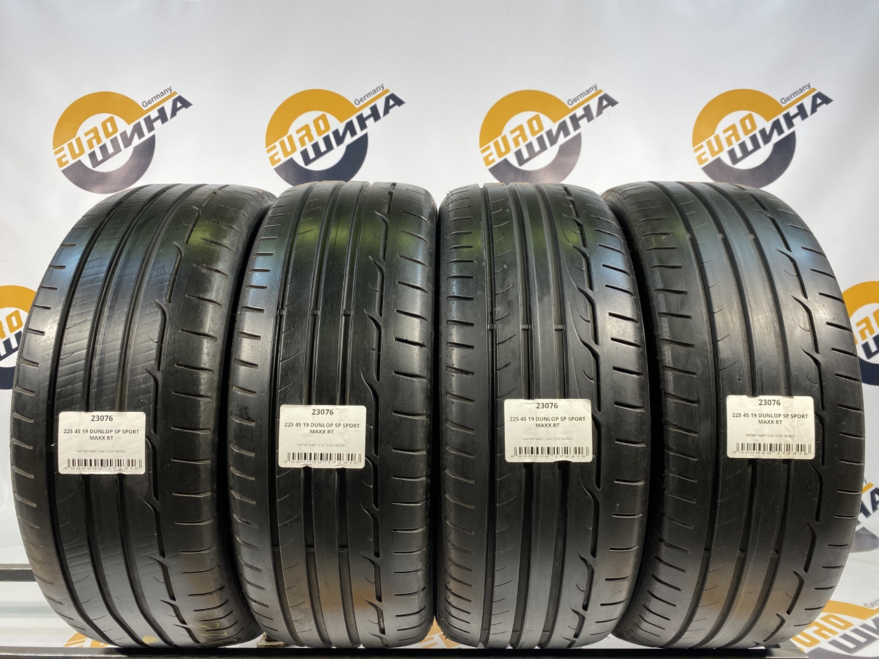 225 45 19 DUNLOP SP SPORT MAXX RT