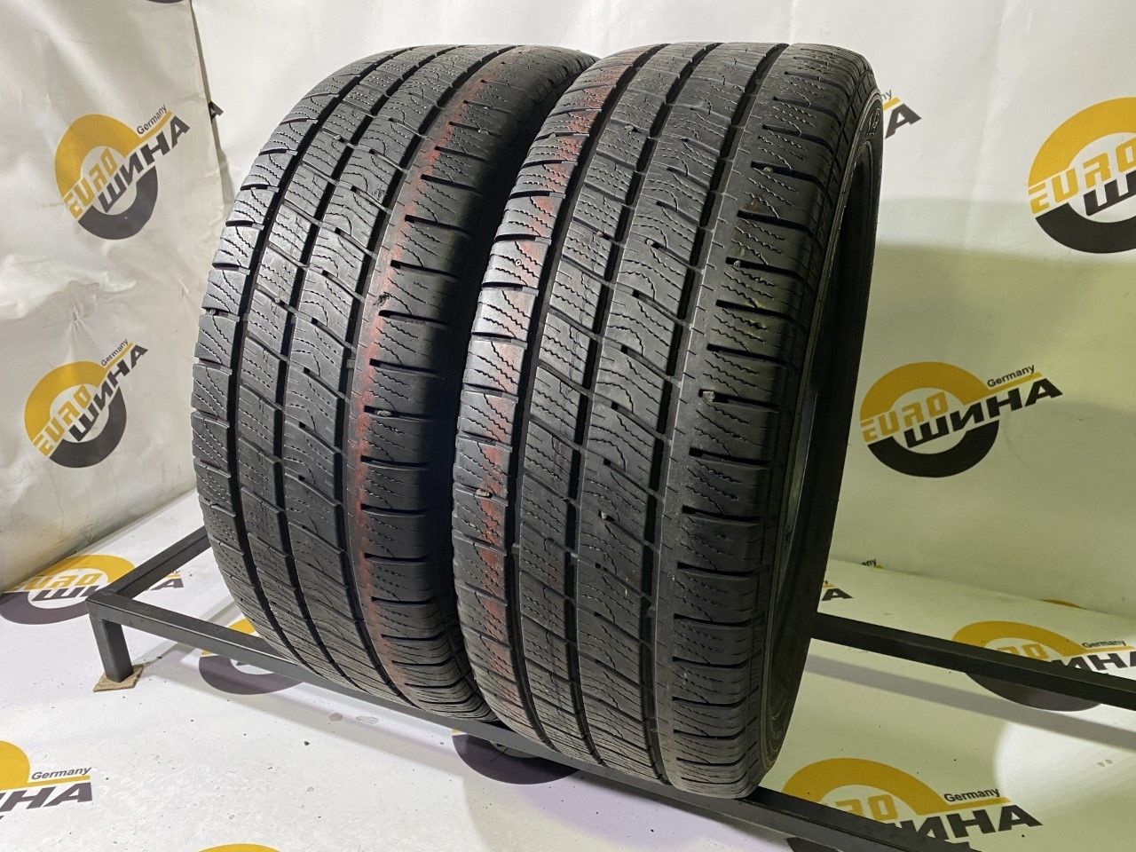 225 55 17C GOODYEAR CARGO VECTOR