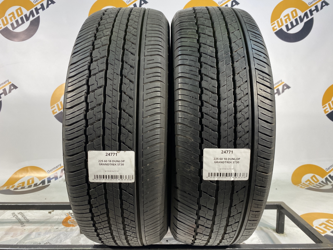 225 60 18 DUNLOP GRANDTREK ST30