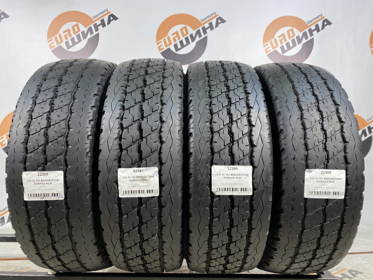 215 70 15C BRIDGESTONE DURAVIS R630