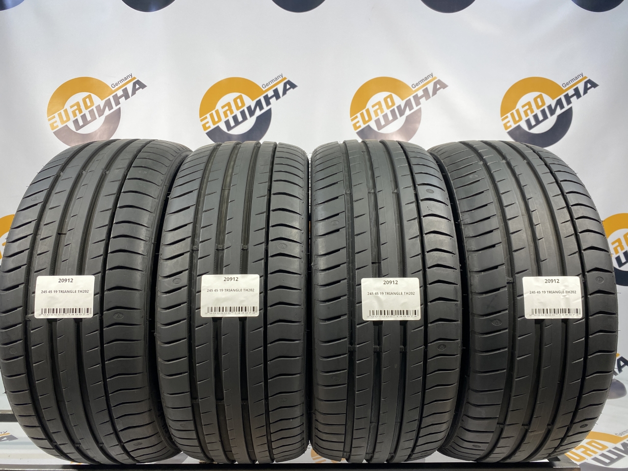 245 45 19 TRIANGLE TH202