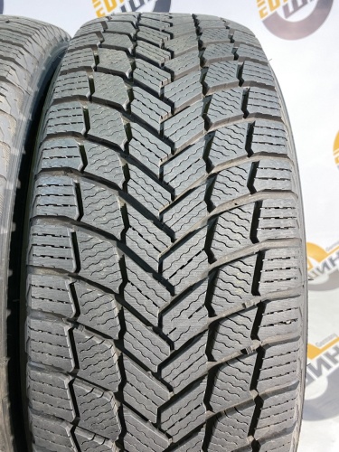 235 65 18 MICHELIN X-ICE SNOW SUV