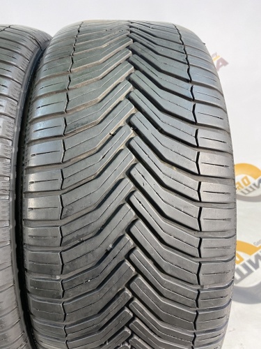 235 40 19 MICHELIN CROSSCLIMATE