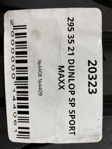 295 35 21 DUNLOP SP SPORT MAXX