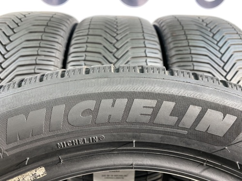 235 50 18 MICHELIN CROSSCLIMATE