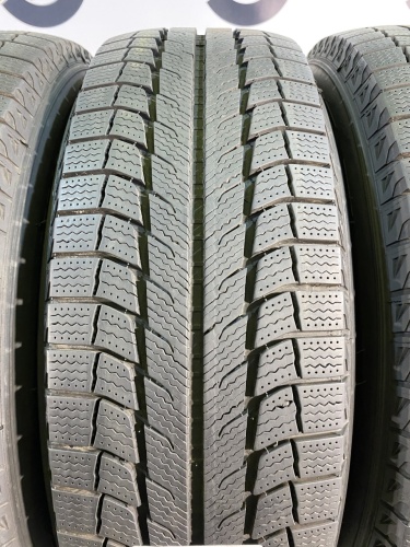 235 65 18 MICHELIN LATITUDE X-ICE XI2
