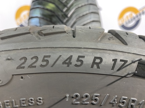 225 45 17 MICHELIN CROSSCLIMATE 2
