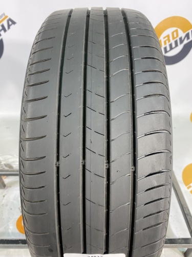 215 55 18 KUMHO ECSTA HS51
