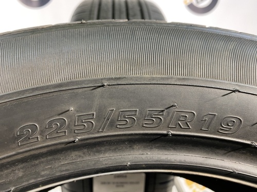 225 55 19 KUMHO SOLUS KH16