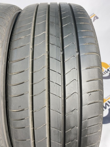 215 55 18 KUMHO ECSTA HS51