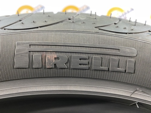 225 45 17 PIRELLI P ZERO NERO GT