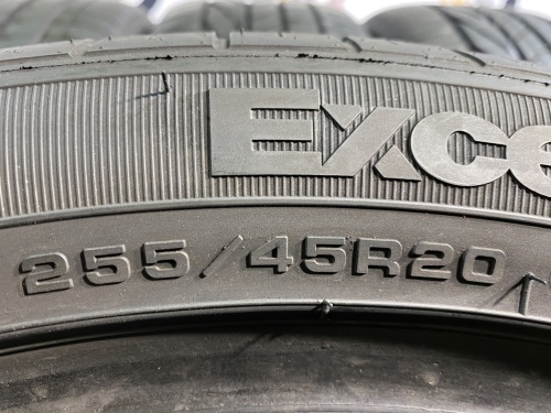 255 45 20 GOODYEAR EXCELLENCE
