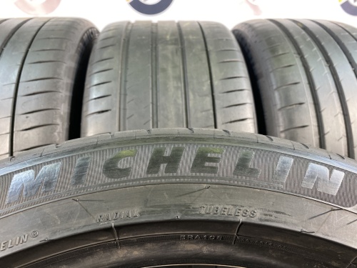 (РАЗНОШИР + 24092) 285 40 22 MICHELIN PILOT SPORT 4 S