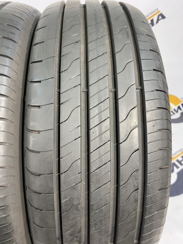 215 55 17 GOODYEAR EFFICIENTGRIP PERFORMANCE 2