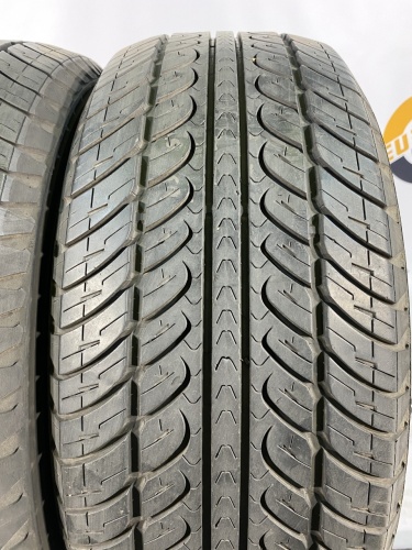 255 60 17 BFGOODRICH MACADAM T/A