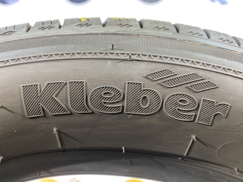 235 55 17 KLEBER DYNAXER SUV