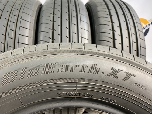 225 65 17 YOKOHAMA BLUEARTH-XT AE61