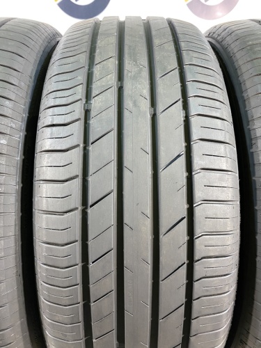 235 55 19 NEXEN N'FERA SPORT SU2