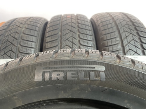 225 55 18 PIRELLI WINTER SOTTOZERO 3