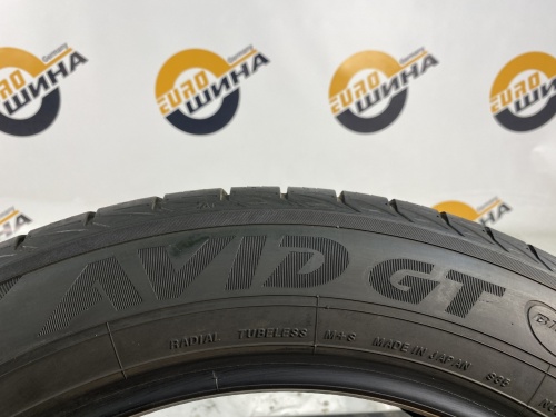 235 55 19 YOKOHAMA AVID GT