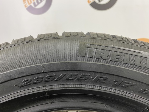 235 55 17 PIRELLI WINTER SOTTOZERO 210