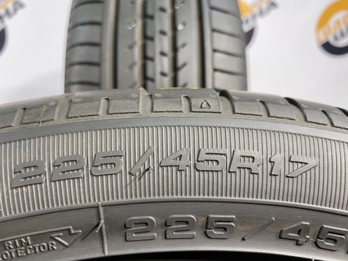 225 45 17 GOODYEAR EXCELLENCE RFT