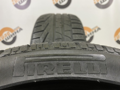 235 40 19 PIRELLI WINTER SOTTOZERO 240 SERIE II