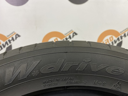 255 50 19 YOKOHAMA W.DRIVE