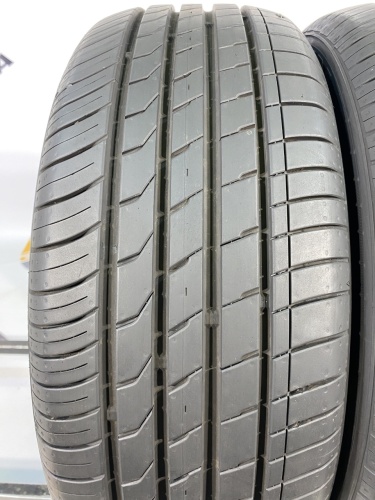 215 55 17 NEXEN N'FERA SU1