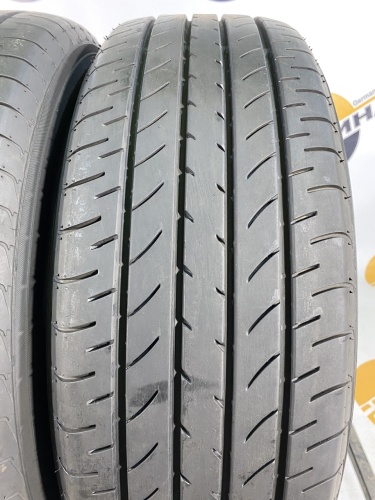 225 60 18 YOKOHAMA BLUEARTH E51A
