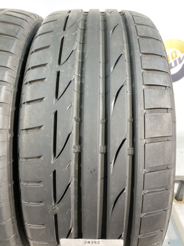 225 40 18 BRIDGESTONE POTENZA S001 RFT