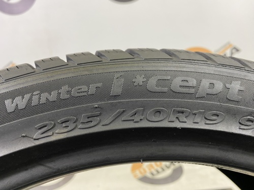 235 40 19 HANKOOK WINTER I'CEPT EVO2 W320