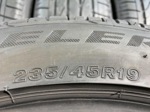 235 45 19 BRIDGESTONE DUELER H/P SPORT RFT