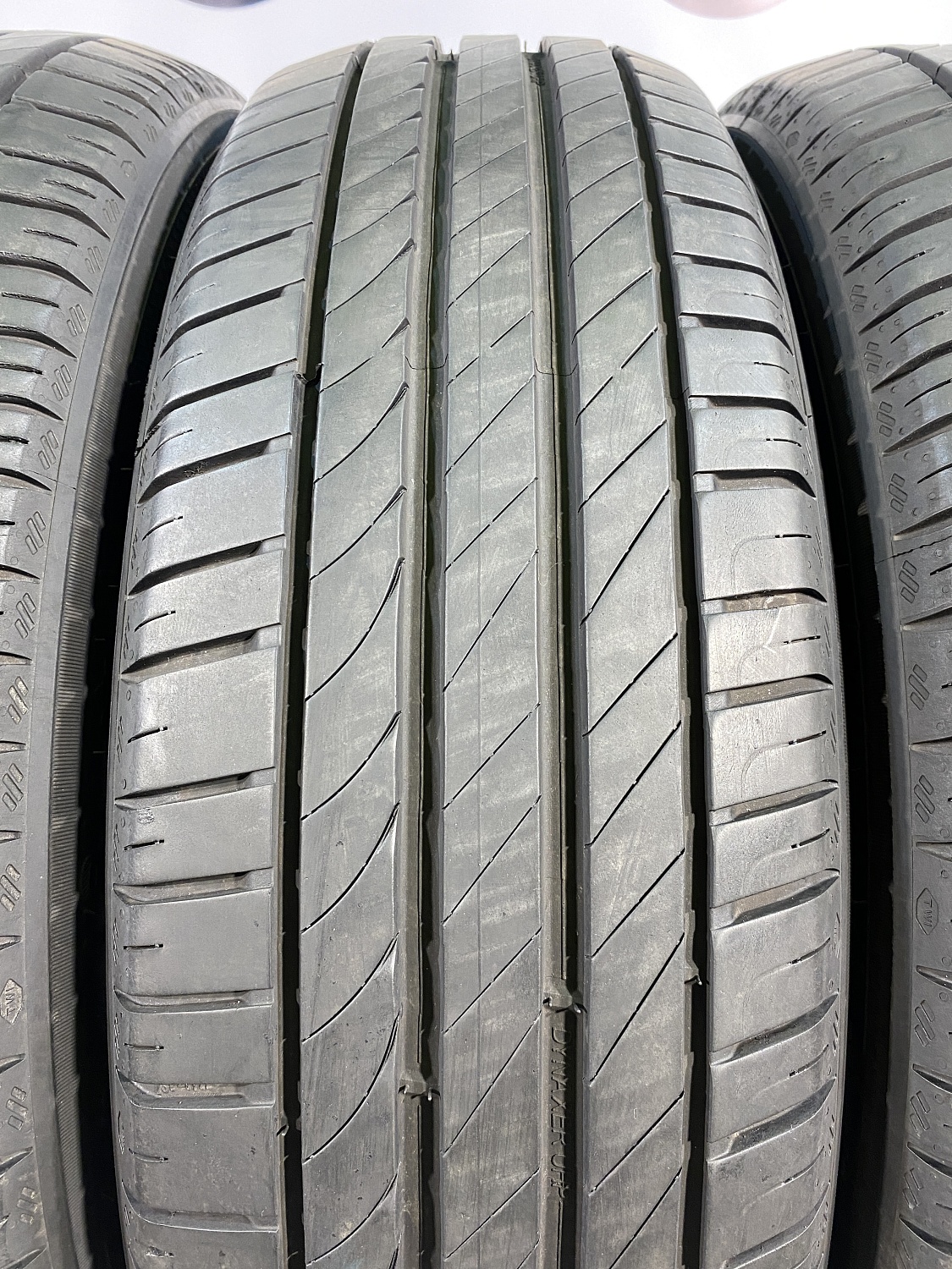 195 55 20 KLEBER DYNAXER UHP