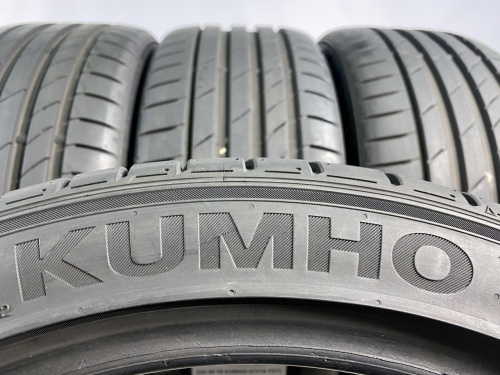 225 40 18 KUMHO ECSTA PS71