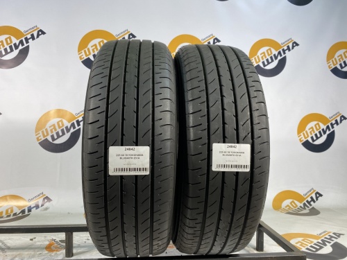 225 60 18 YOKOHAMA BLUEARTH E51A