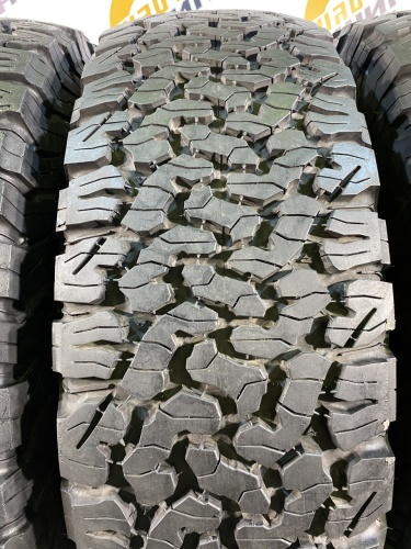 285 75 16 BF GOODRICH ALL-TERRAIN T/A KO2