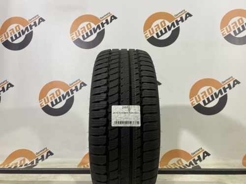 225 40 19 KUMHO I'ZEN KW27