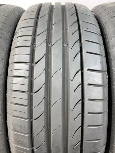 235 55 19 TRACMAX X-privilo TX3