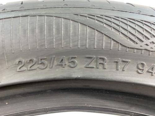 225 45 17 VREDESTEIN ULTRAC SATIN